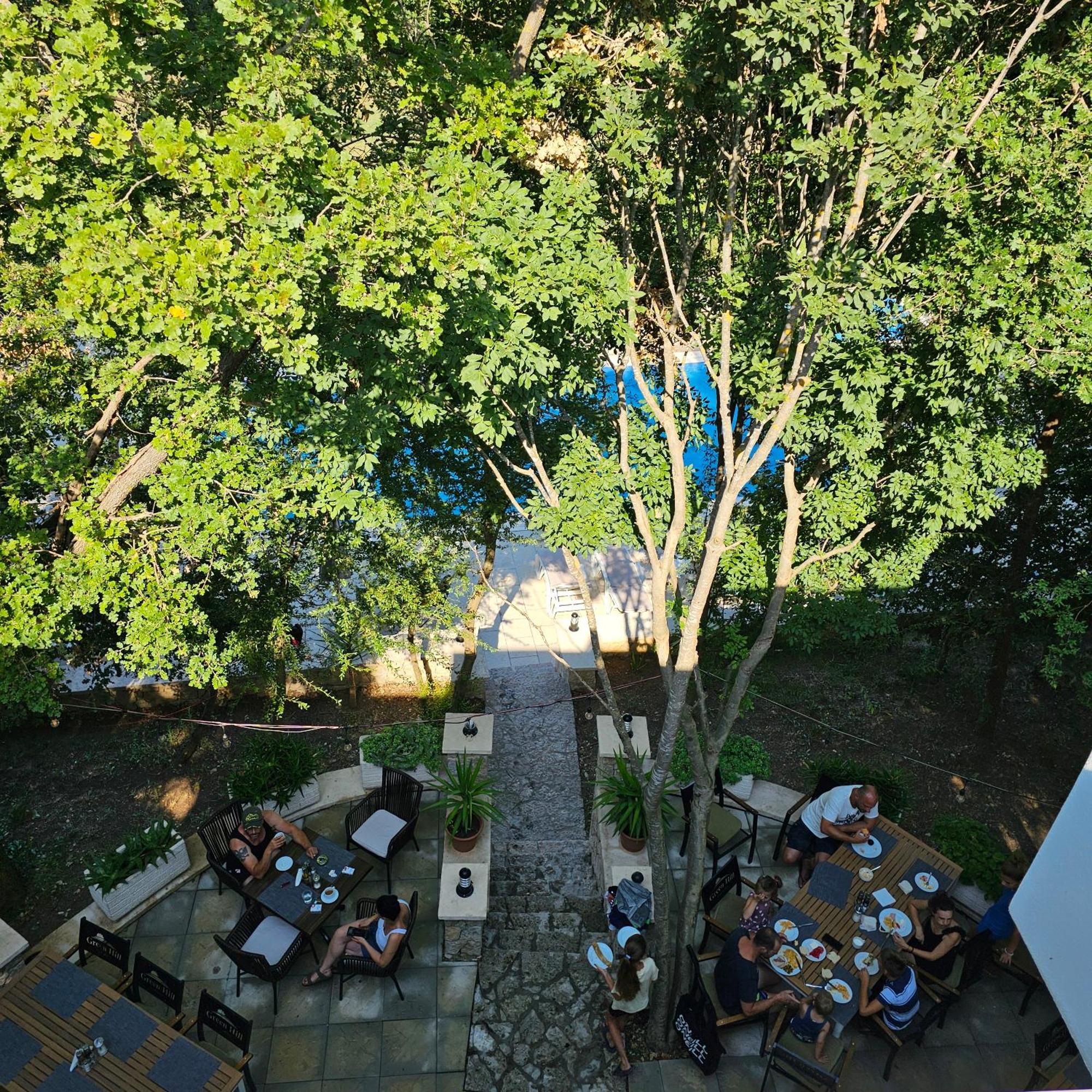 Green Hill Apartments Улцинь Экстерьер фото